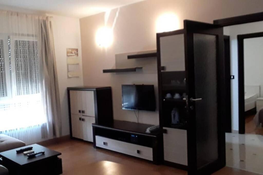 Apartman Franko - Uz Parking Pula Exteriér fotografie